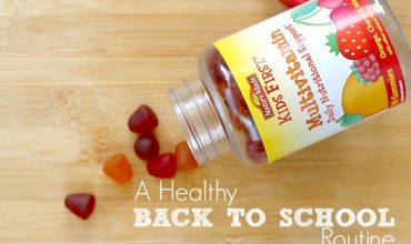 Make school mornings healthy and stress-free! with this morning routine checklist and nature made.