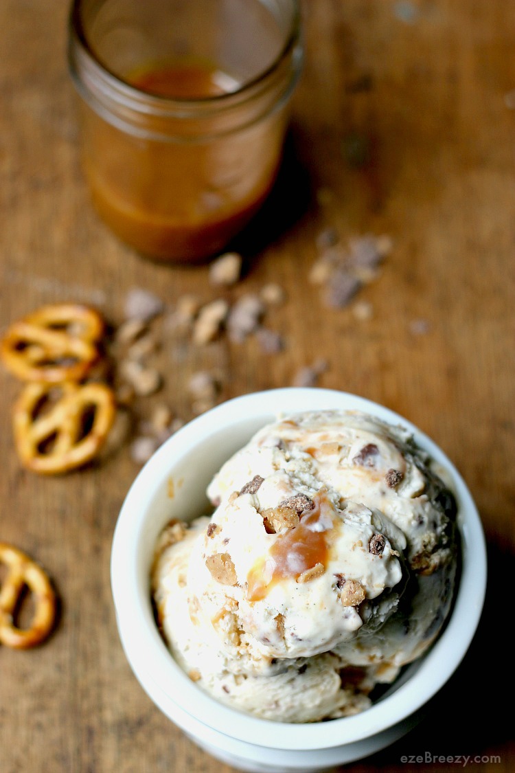 No Churn Salted Caramel Toffee Ice Cream - This quick and easy no churn vanilla bean ice cream bursting with salted caramel, toffee bits, and pretzels! The perfect ice cream treat for summer!