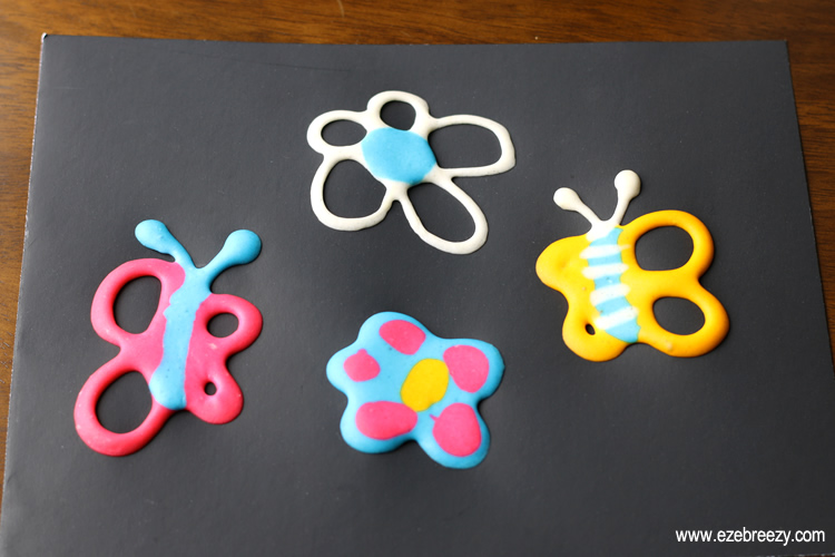 Kids Craft DIY 3 Ingredient Puff Paint Recipe - Domestic Mommyhood