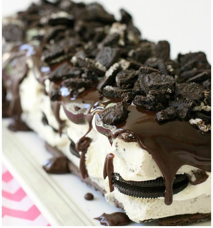 Easy-Oreo-Ice-Cream-Cake