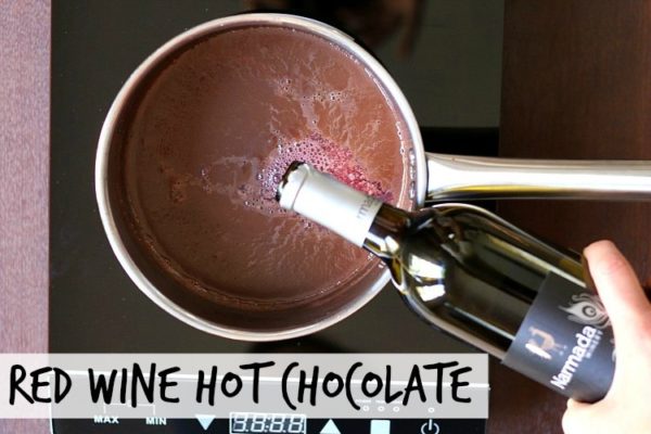 Red Wine Hot Chocolate. That's right... red wine + creamy decadent hot chocolate. The ultimate indulgent drink for the cold weather season | www.ezebreezy.com